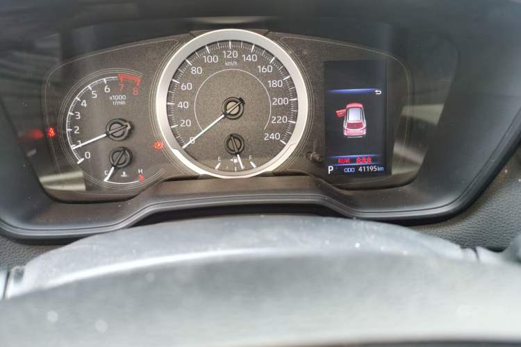 Used Toyota Corolla Cross 2022 2.0L Elite Edition Odometer Close Up