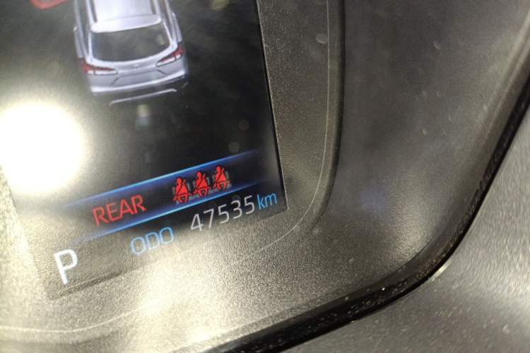 Used Toyota Corolla Cross 2022 2.0L Elite Edition Odometer Close Up