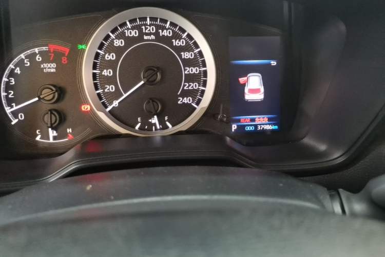 Used Toyota Corolla Cross 2022 2.0L Elite Edition Odometer Close Up