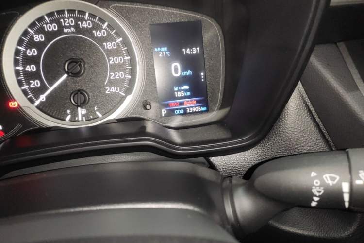 Used Toyota Corolla Cross 2022 2.0L Pioneer Edition Odometer Close Up