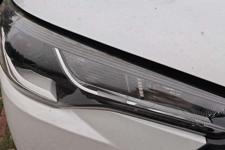 Used Toyota Corolla Cross 2022 2.0L Pioneer Edition Right Front Headlight