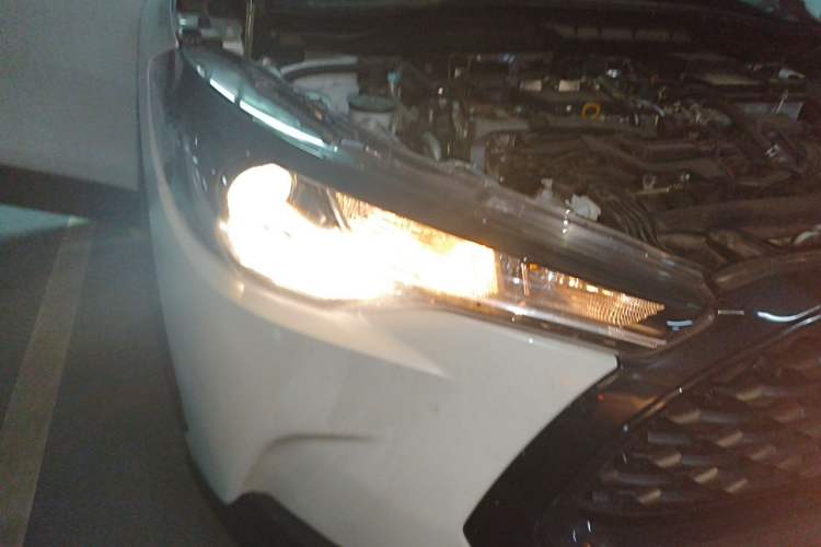 Used Toyota Corolla Cross 2022 2.0L Elite Edition Right Front Headlight