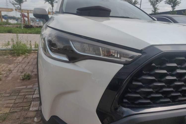 Used Toyota Corolla Cross 2022 2.0L Elite Edition Right Front Headlight