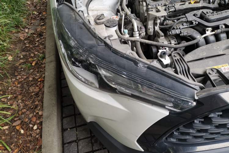 Used Toyota Corolla Cross 2022 2.0L Elite Edition Right Front Headlight