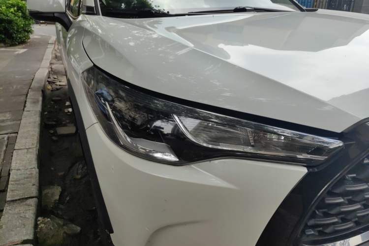 Used Toyota Corolla Cross 2022 2.0L Pioneer Edition Right Front Headlight