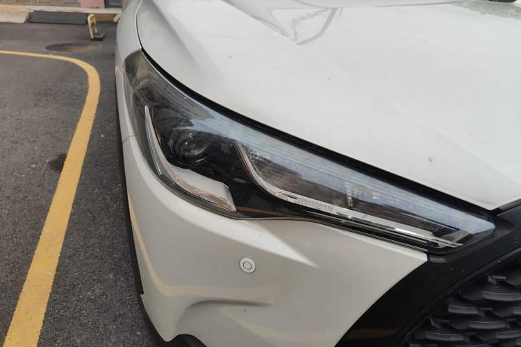 Used Toyota Corolla Cross 2022 2.0L Elite Edition Right Front Headlight