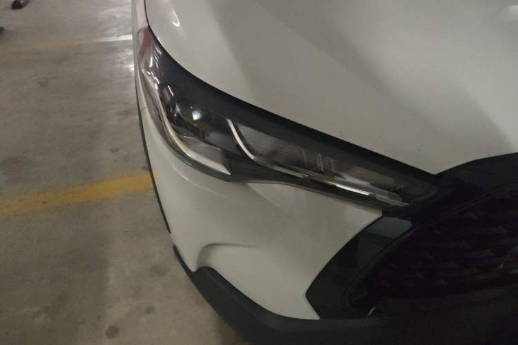 Used Toyota Corolla Cross 2022 2.0L Pioneer Edition Right Front Headlight