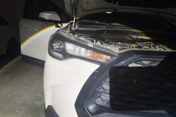Used Toyota Corolla Cross 2022 2.0L Pioneer Edition Right Front Headlight