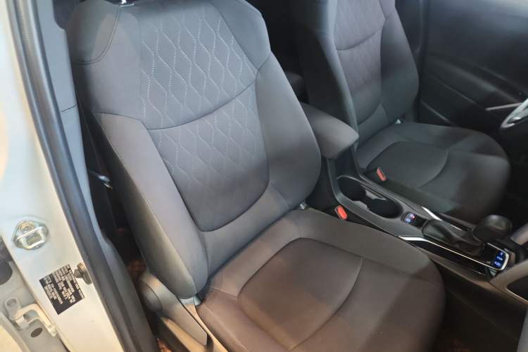 Used Toyota Corolla Cross 2022 2.0L Pioneer Edition Right Front Seat
