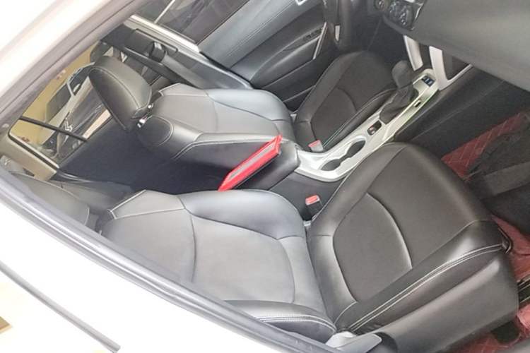 Used Toyota Corolla Cross 2022 2.0L Pioneer Edition Right Front Seat