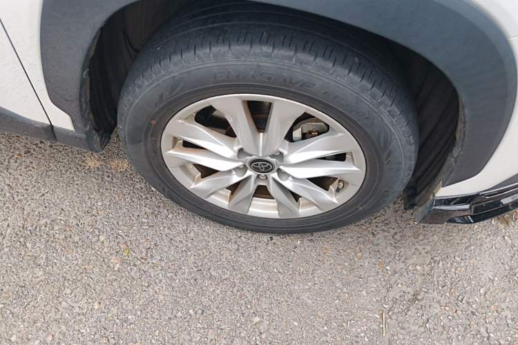 Used Toyota Corolla Cross 2022 2.0L Elite Edition Right Front Wheel Hub