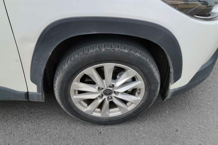 Used Toyota Corolla Cross 2022 2.0L Deluxe Edition Right Front Wheel Hub