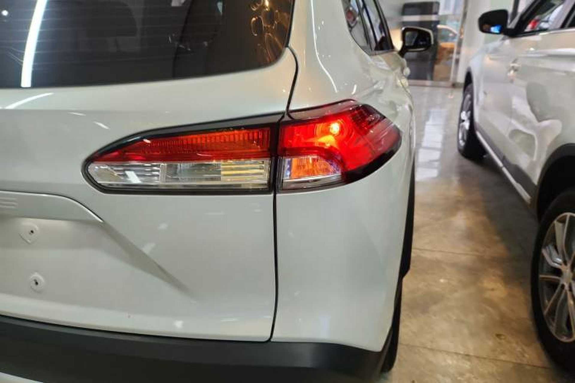 Used Toyota Corolla Cross 2022 2.0L Pioneer Edition Right Rear Taillight