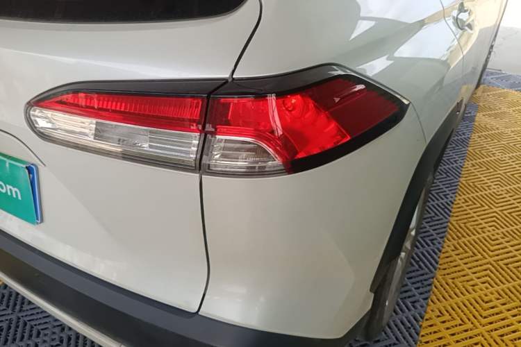 Used Toyota Corolla Cross 2022 2.0L Pioneer Edition Right Rear Taillight