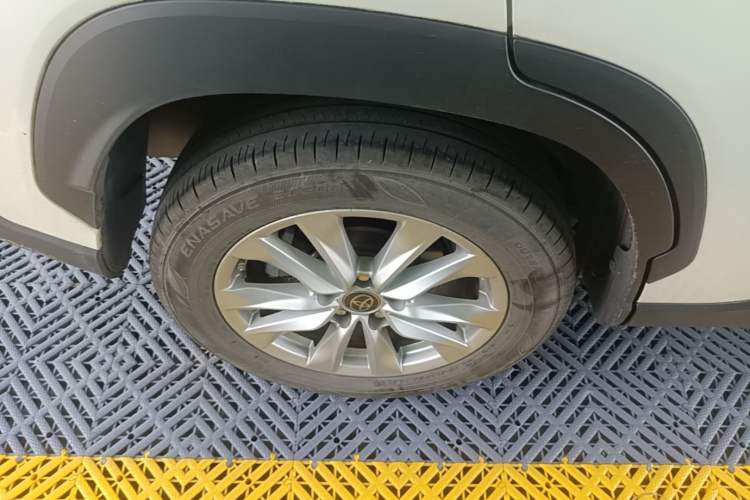 Used Toyota Corolla Cross 2022 2.0L Pioneer Edition Right Rear Wheel Hub