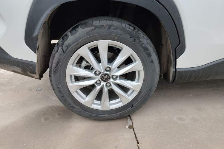 Used Toyota Corolla Cross 2022 2.0L Elite Edition Right Rear Wheel Hub