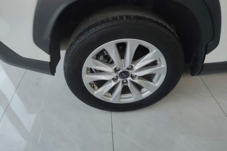 Used Toyota Corolla Cross 2022 2.0L Elite Edition Right Rear Wheel Hub