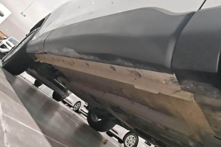 Used Toyota Corolla Cross 2022 2.0L Pioneer Edition Right Side Sill