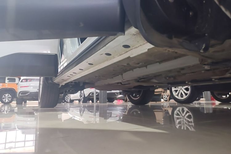 Used Toyota Corolla Cross 2022 2.0L Pioneer Edition Right Side Sill
