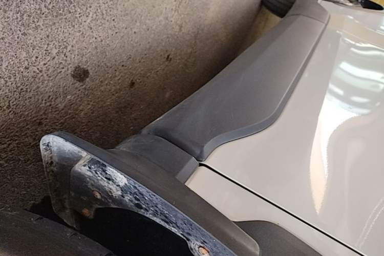 Used Toyota Corolla Cross 2022 2.0L Pioneer Edition Right Side Sill