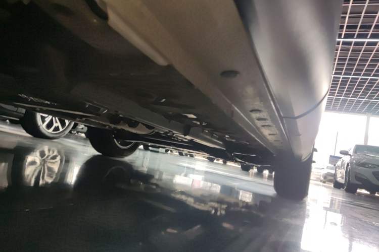 Used Toyota Corolla Cross 2022 2.0L Pioneer Edition Right Side Sill
