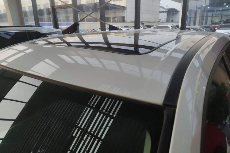 Used Toyota Corolla Cross 2022 2.0L Elite Edition Roof