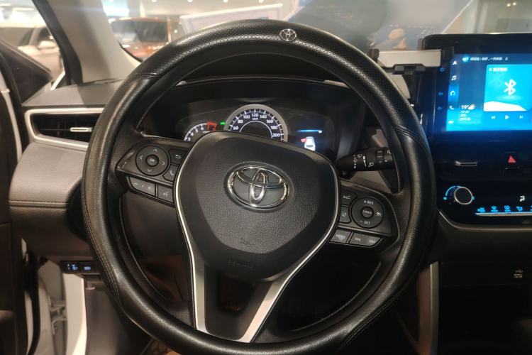 Used Toyota Corolla Cross 2022 2.0L Luxury Edition Steering Wheel
