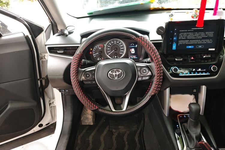 Used Toyota Corolla Cross 2022 2.0L Luxury Edition Steering Wheel