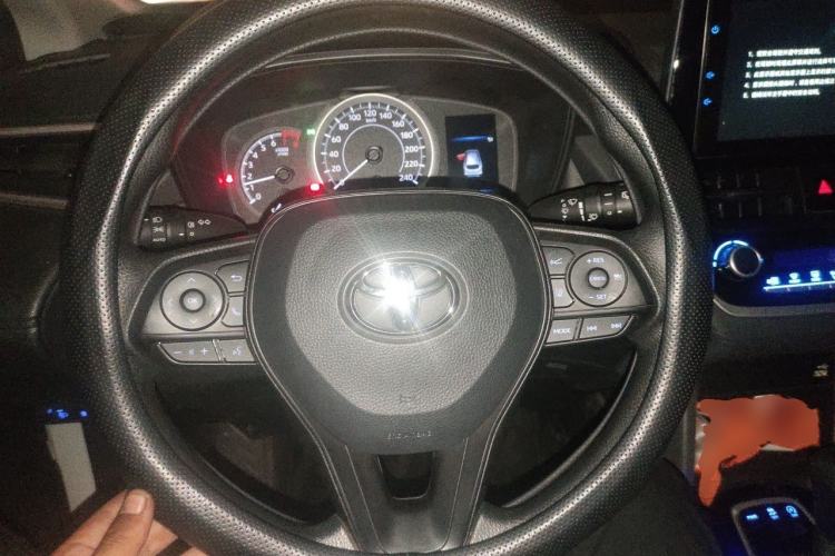 Used Toyota Corolla Cross 2022 2.0L Elite Edition Steering Wheel