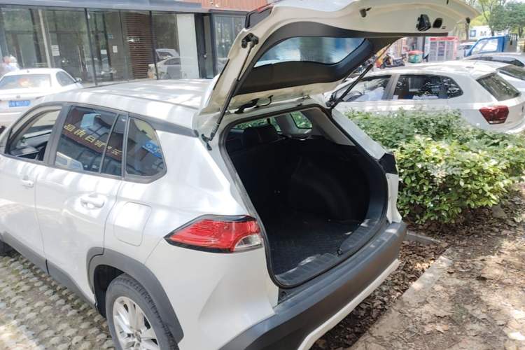 Used Toyota Corolla Cross 2022 2.0L Elite Edition Trunk