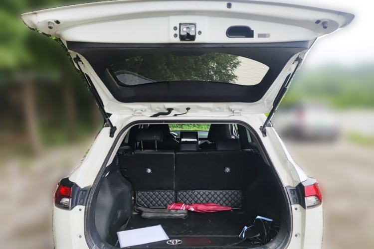 Used Toyota Corolla Cross 2022 2.0L Deluxe Edition Trunk