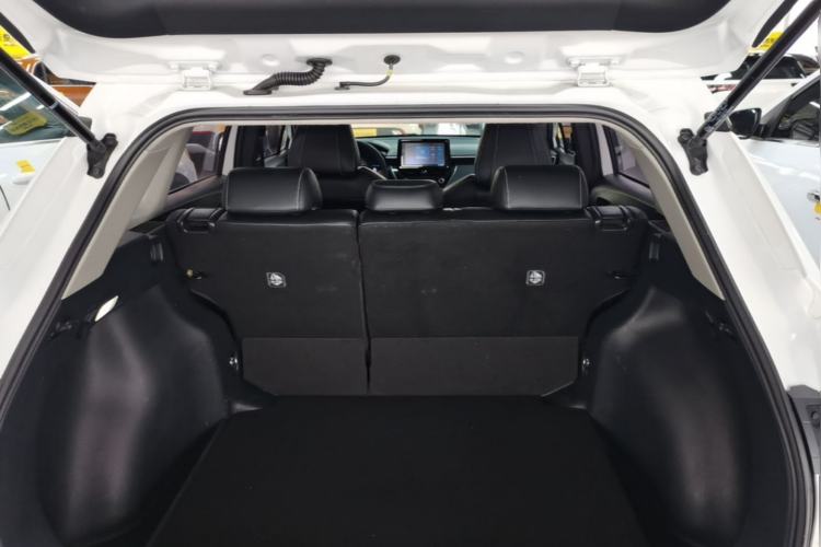 Used Toyota Corolla Cross 2022 2.0L Elite Edition Trunk