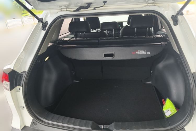 Used Toyota Corolla Cross 2022 2.0L Pioneer Edition Trunk