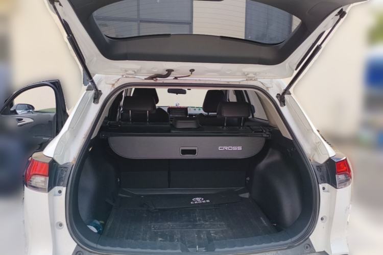 Used Toyota Corolla Cross 2022 2.0L Deluxe Edition Trunk