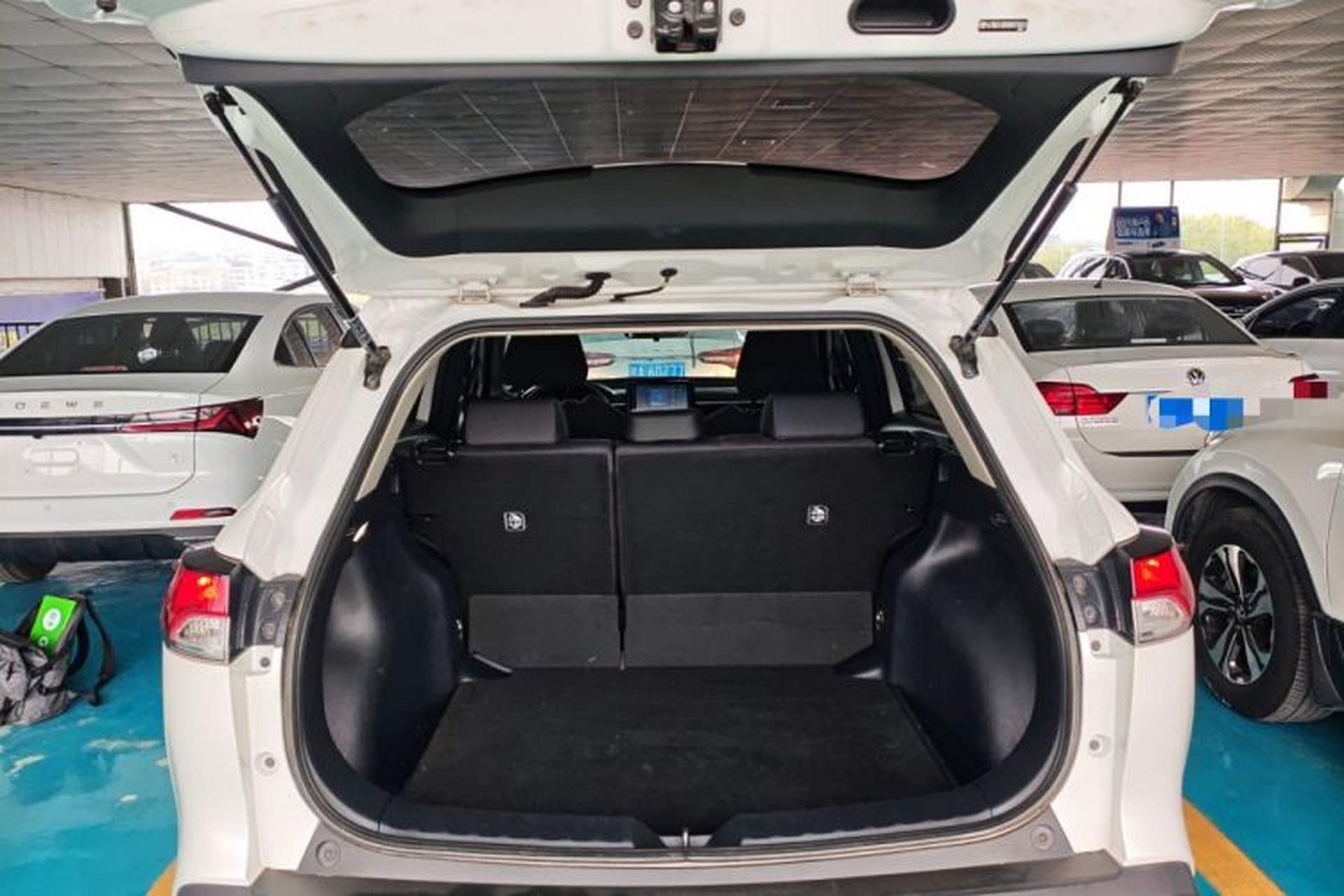 Used Toyota Corolla Cross 2022 2.0L Elite Edition Trunk