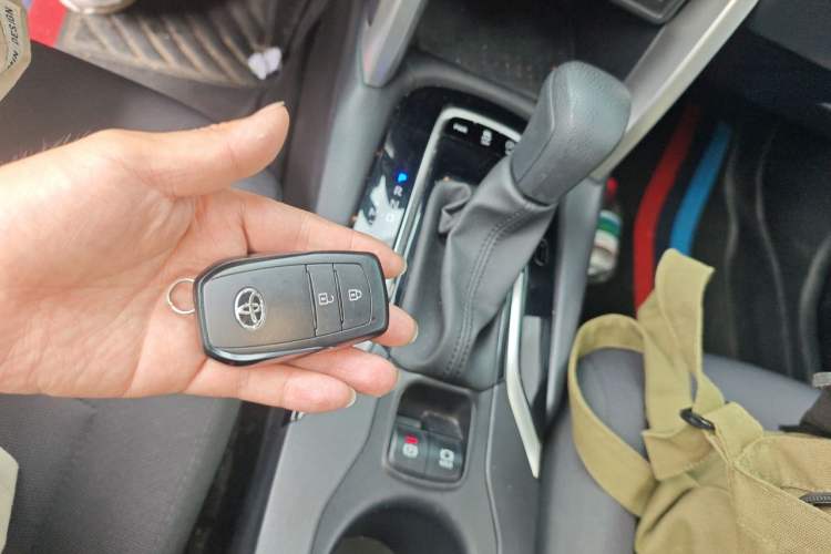 Used Toyota Corolla Cross 2022 2.0L Elite Edition Vehicle Key