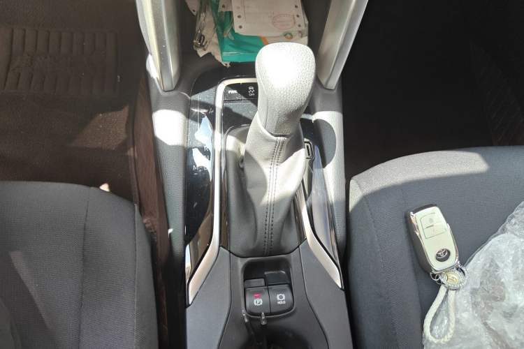 Used Toyota Corolla Cross 2022 2.0L Pioneer Edition Vehicle Key