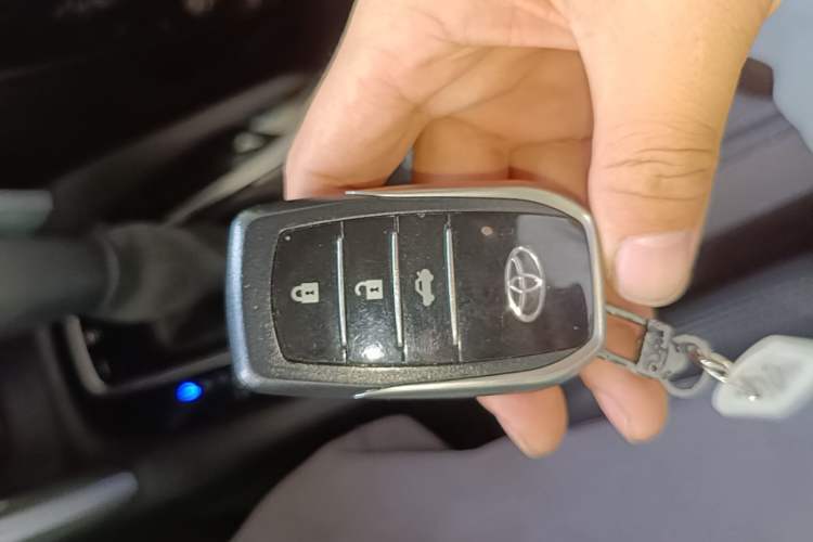 Used Toyota Corolla Cross 2022 2.0L Pioneer Edition Vehicle Key