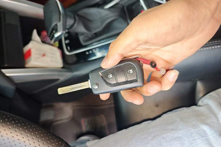 Used Toyota Corolla Cross 2022 2.0L Pioneer Edition Vehicle Key