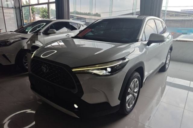 Ojetý Toyota Corolla Cross 2022 2.0L Luxury Edition