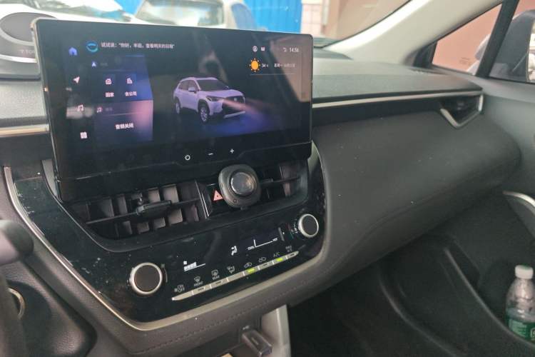 Used Toyota Corolla Cross 2023 2.0L Elite Edition Audio And AC Panel