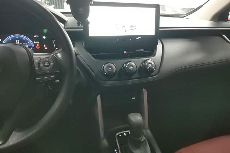 Used Toyota Corolla Cross 2023 2.0L Pioneer Edition Audio And AC Panel