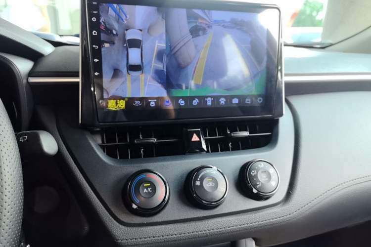 Used Toyota Corolla Cross 2023 2.0L Pioneer Edition Audio And AC Panel