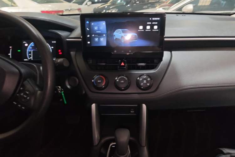 Used Toyota Corolla Cross 2023 2.0L Pioneer Edition Audio And AC Panel