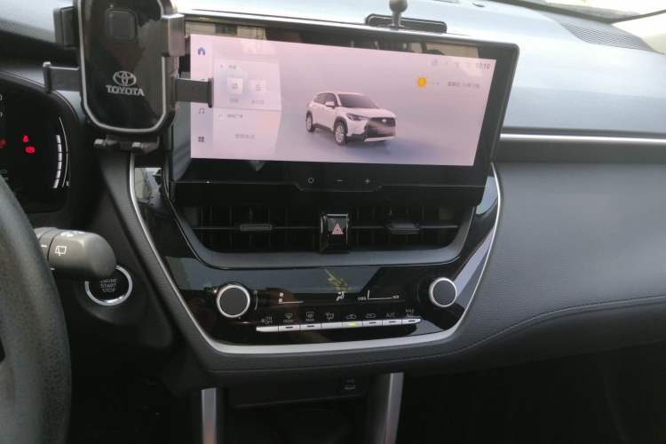Used Toyota Corolla Cross 2023 2.0L Elite Edition Audio And AC Panel