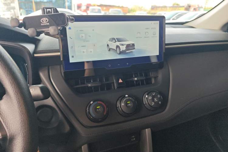 Used Toyota Corolla Cross 2023 2.0L Pioneer Edition Audio And AC Panel