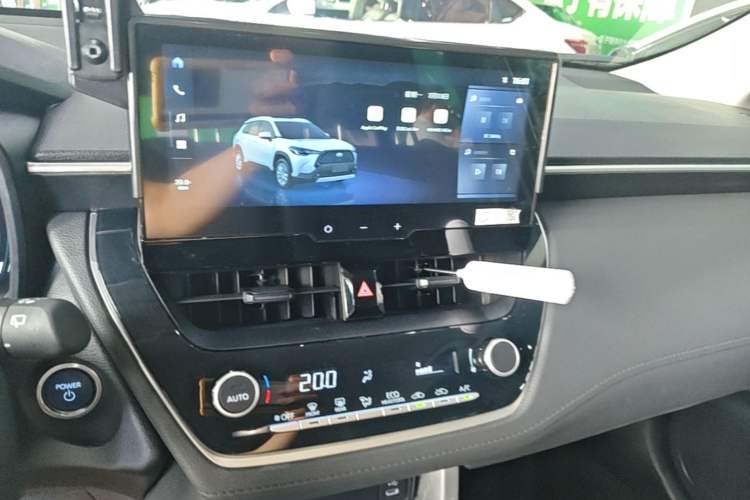 Used Toyota Corolla Cross 2023 Dual-Motor 2.0L Pioneer Edition Audio And AC Panel