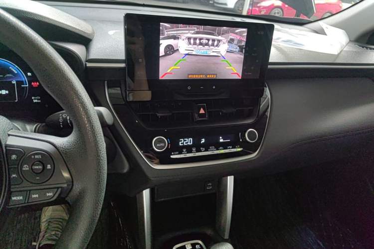 Used Toyota Corolla Cross 2023 Dual-Motor 2.0L Elite Edition Audio And AC Panel