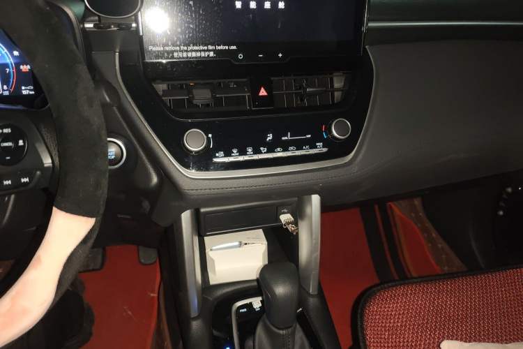 Used Toyota Corolla Cross 2023 2.0L Elite Edition Audio And AC Panel