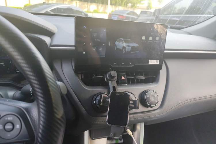 Used Toyota Corolla Cross 2023 2.0L Pioneer Edition Audio And AC Panel